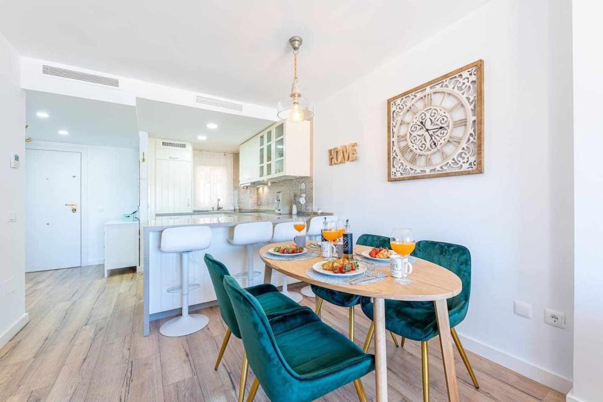 797 Holiday Rentals - Lujoso Apartamento En Arroyo Con Piscina Бенальмадена Экстерьер фото